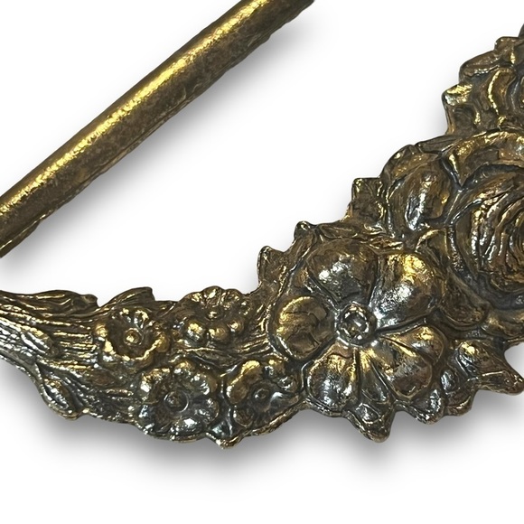 Vintage Art Nouveau Metal Floral Bouquet Rose Sash Buckle